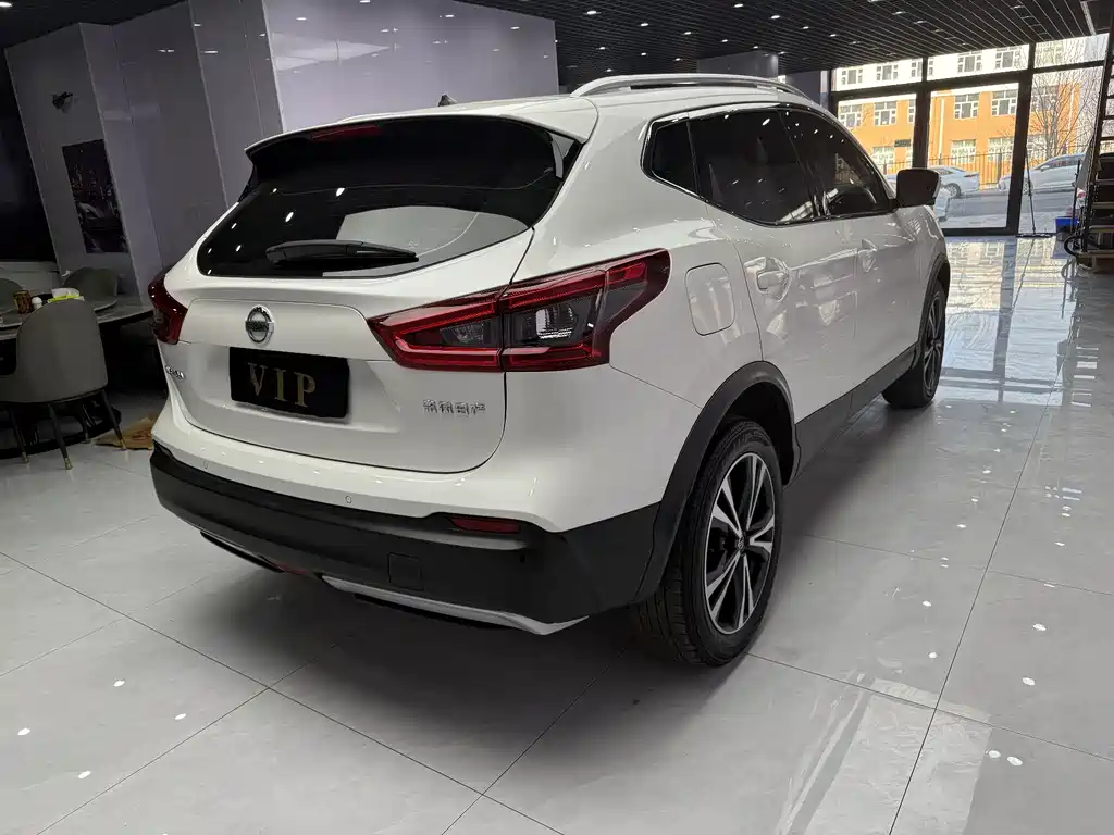 Nissan Qashqai 2022 — фото 6