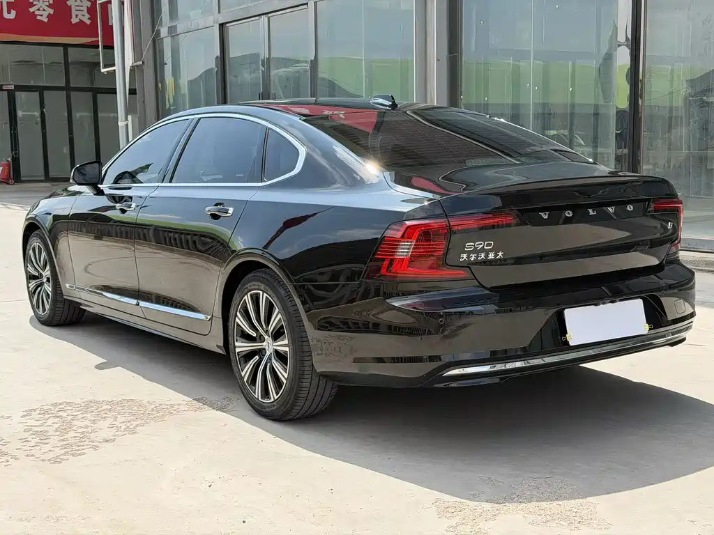 Volvo S90 2021 — фото 4