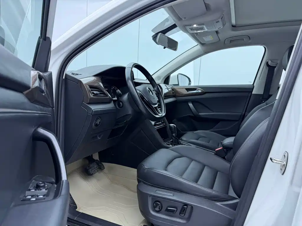 Volkswagen Tharu 2022