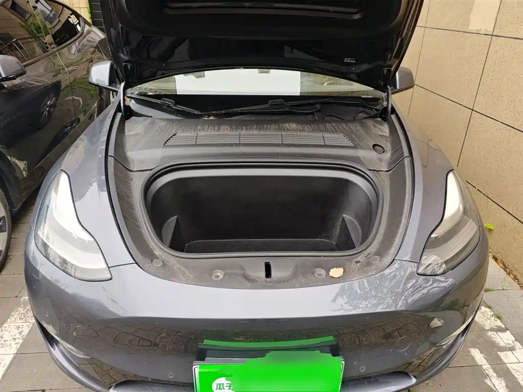 Tesla Model Y 2021 — фото 10