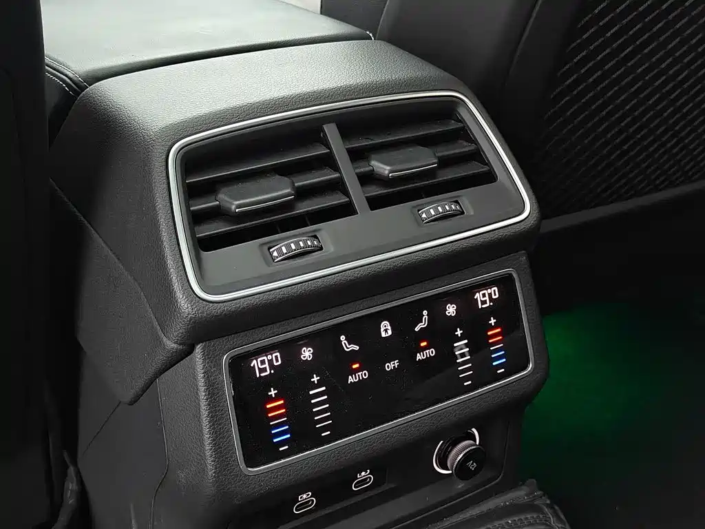Audi A6L 2025 — фото 22