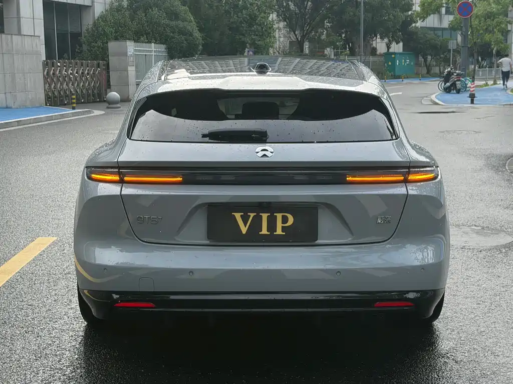 NIO ET5T 2025