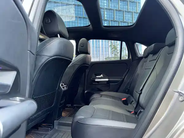 Mercedes-Benz EQA 2023
