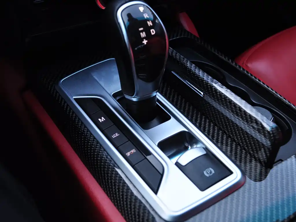Maserati Ghibli 2016 — фото 12