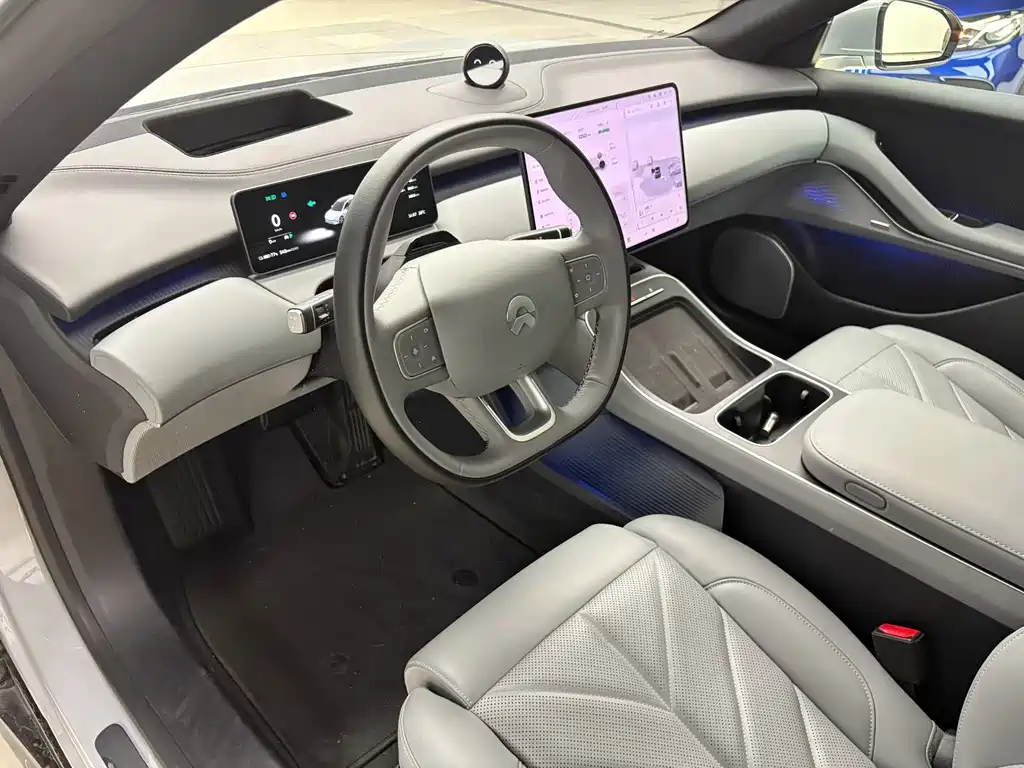 NIO ET5T 2025