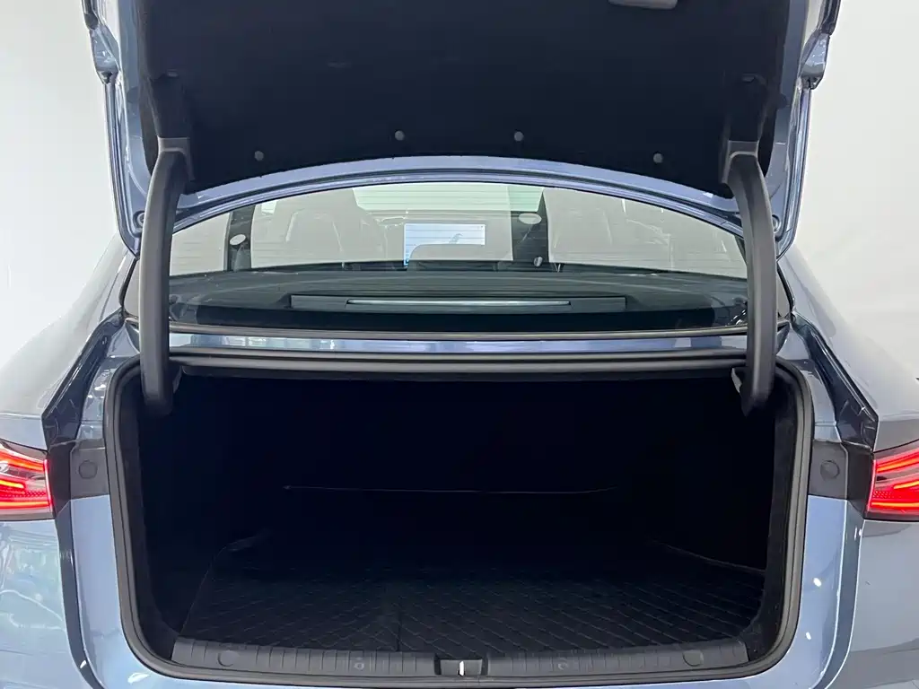 BYD Seal 06 2025