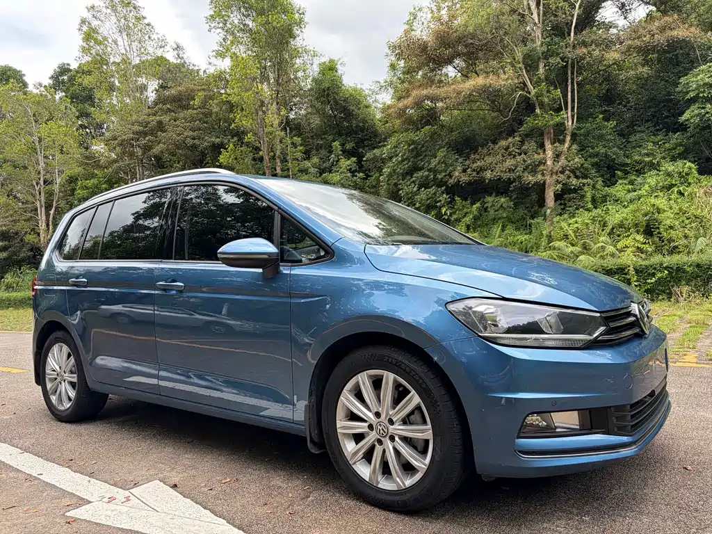 Volkswagen Touran 2020 — фото 3