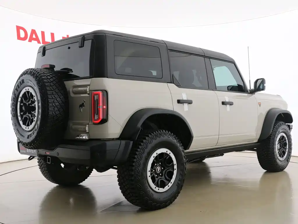 Ford Bronco 2024 — фото 12