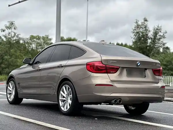 BMW 3 Series GT 2018