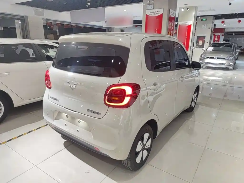 Wuling Hongguang MINIEV 2025