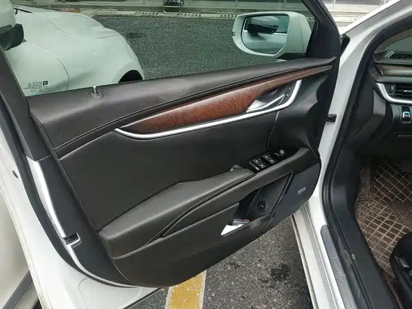 Cadillac XTS 2018