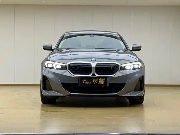 BMW i3 2024