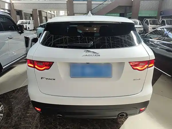 Jaguar F-PACE 2018