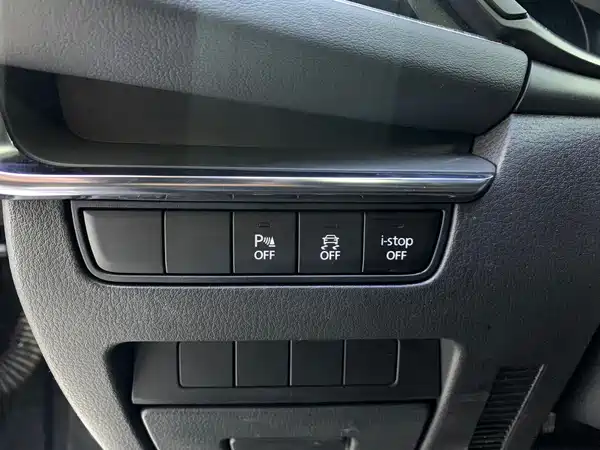 Mazda 3 Axela 2022