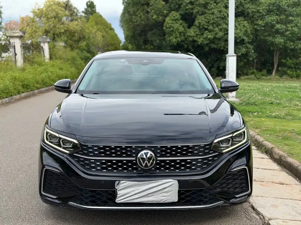 Volkswagen Passat 2021