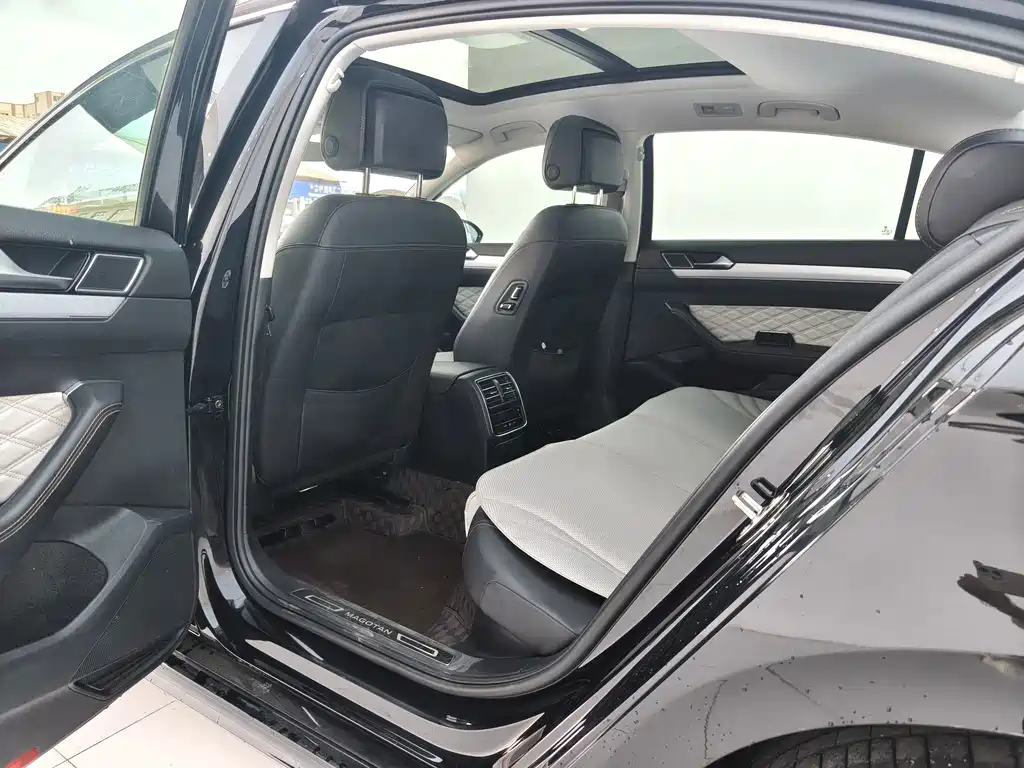 Volkswagen Magotan 2023