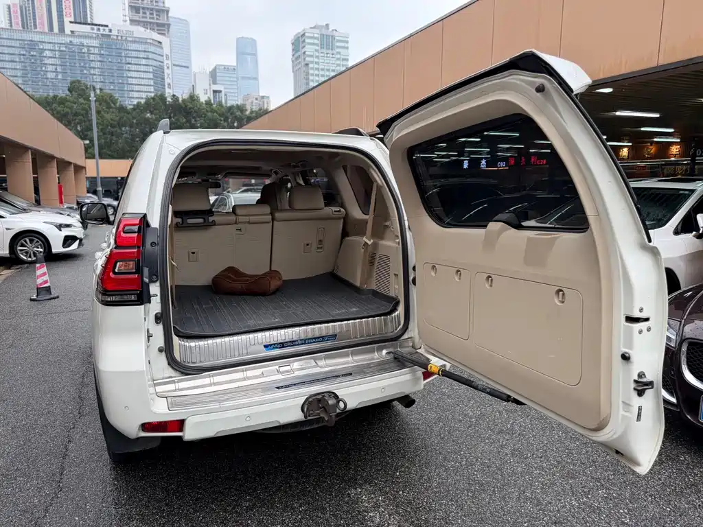 Toyota Prado 2018 — фото 14