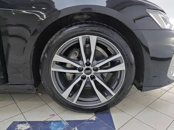 Audi A6L 2024