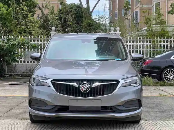 Buick GL6 2017