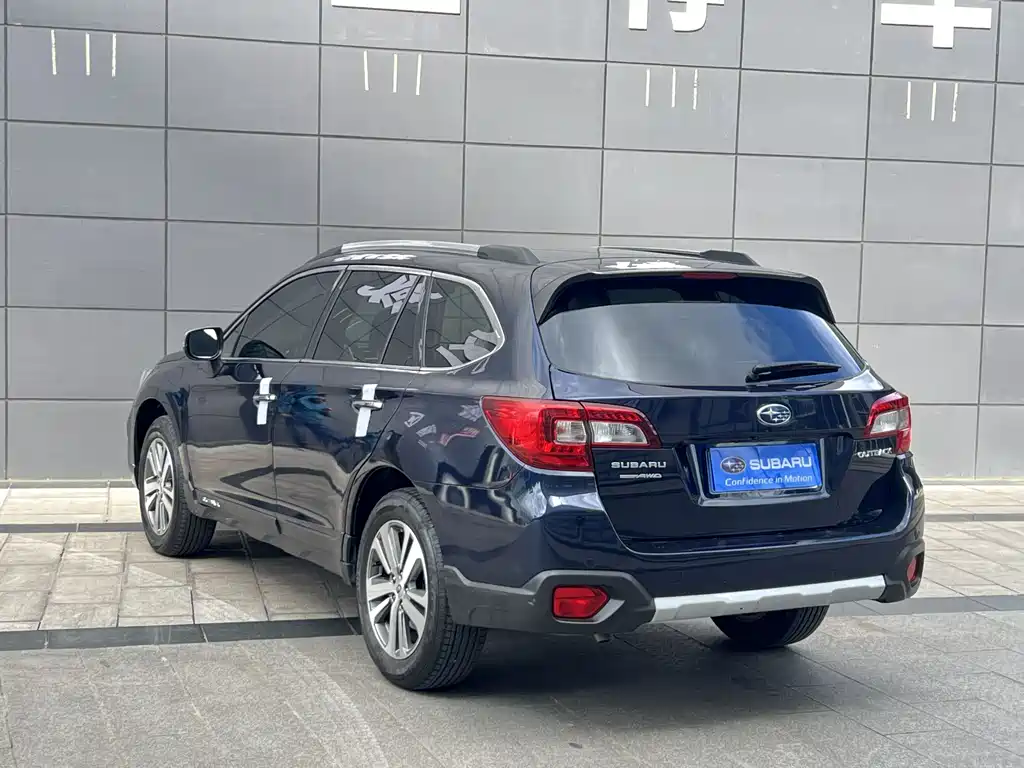 Subaru Outback 2020 — фото 7