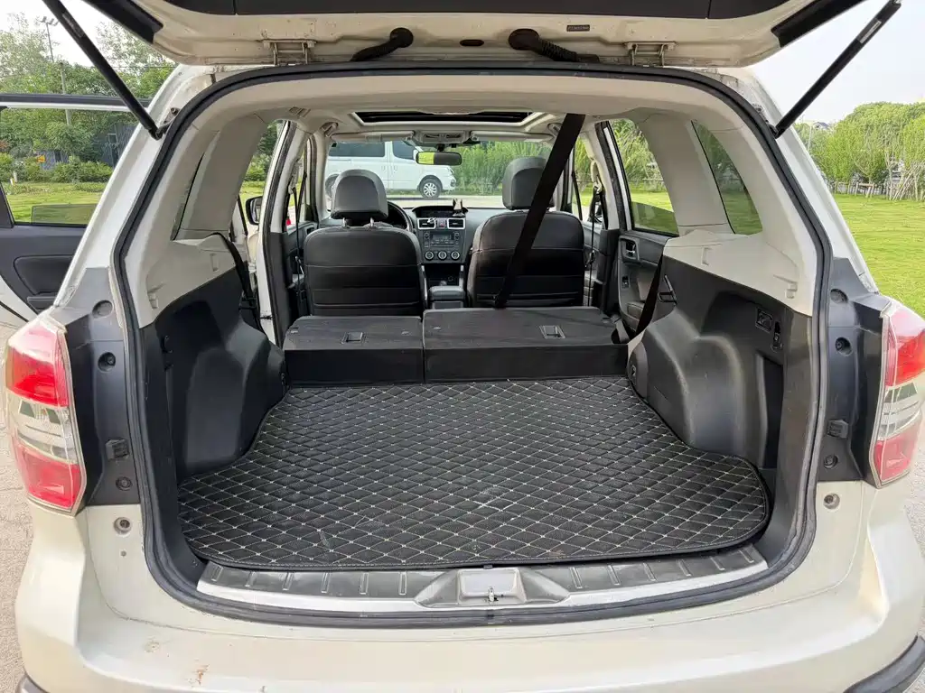 Subaru Forester 2015 — фото 17