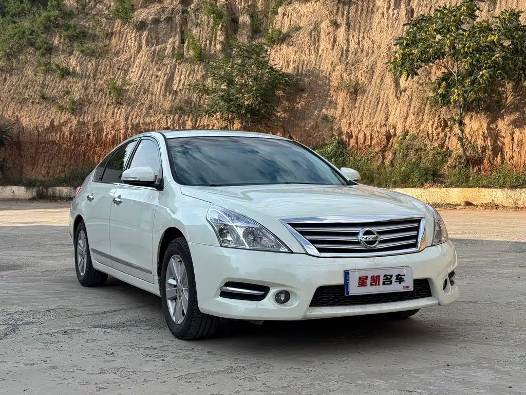 Nissan Teana 2012