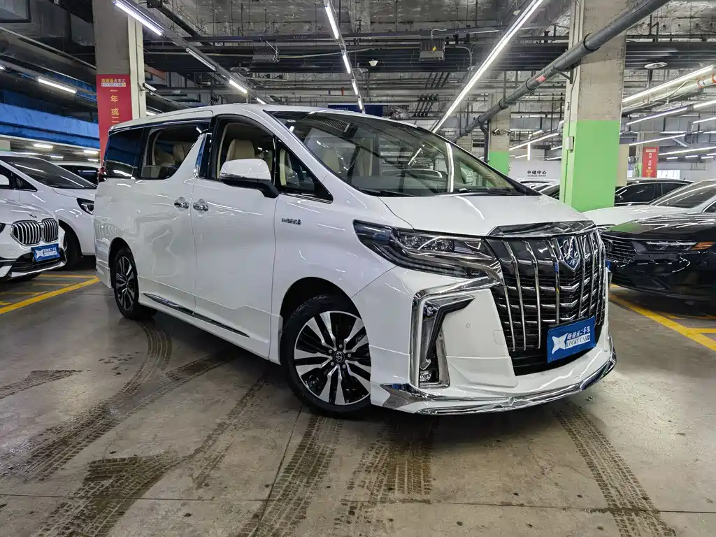 Toyota Alphard 2021 — фото 3