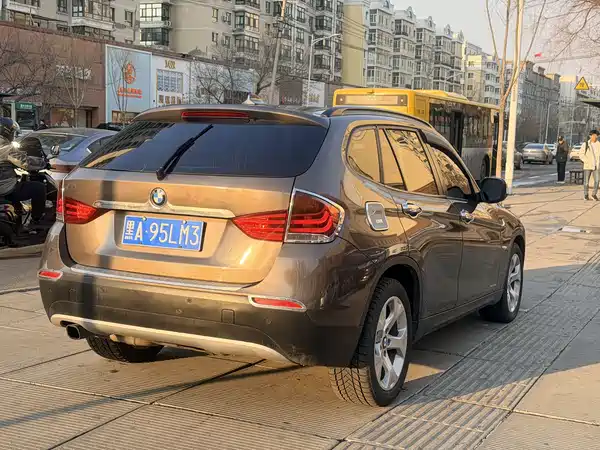 BMW X1 2012