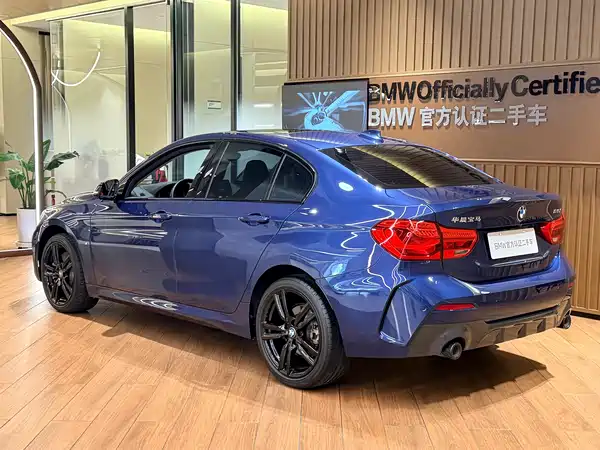 BMW 1 Series 2022