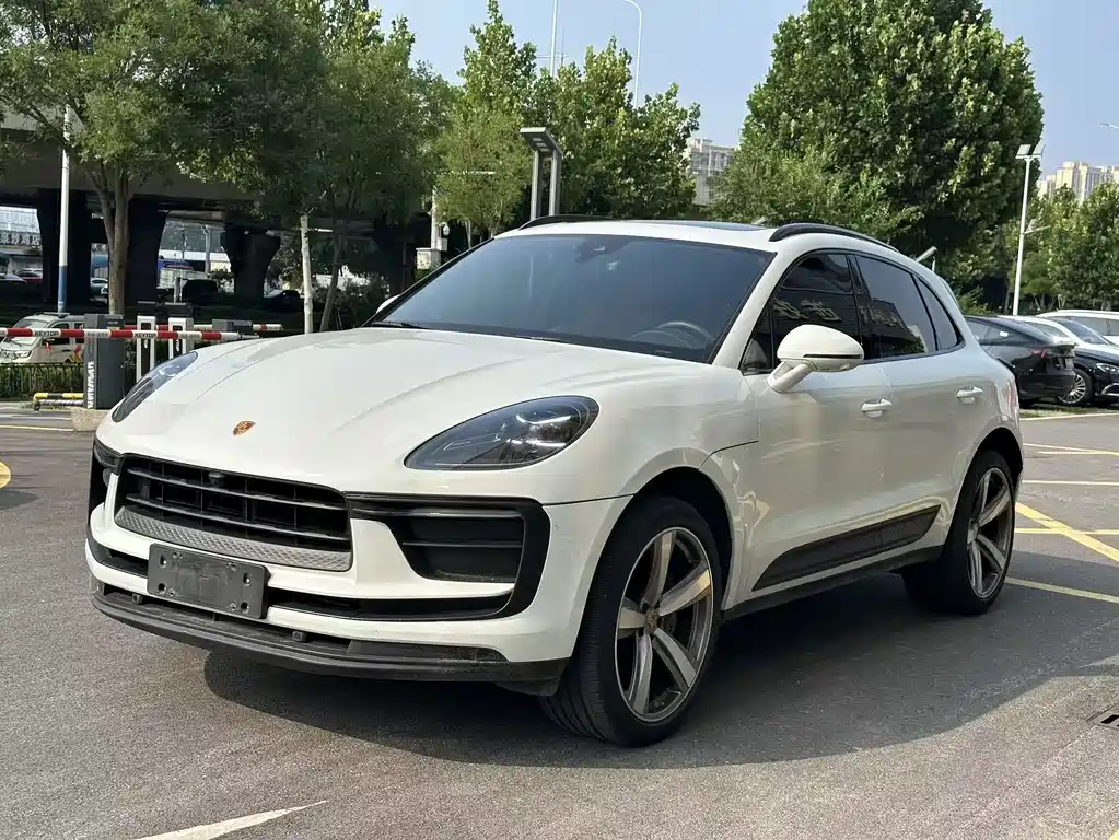 Porsche Macan 2022