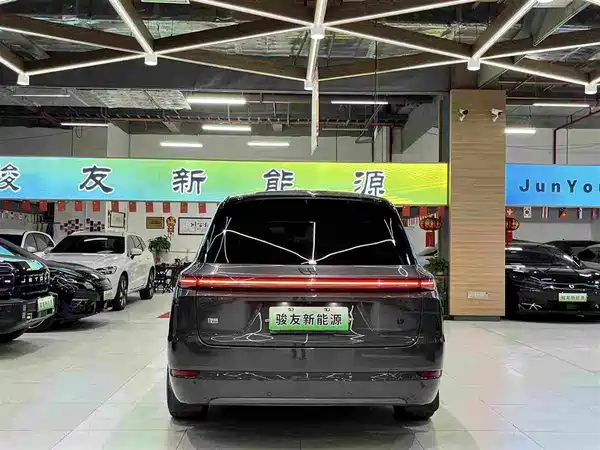 Li Auto L9 2024