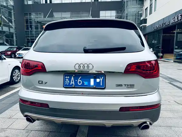 Audi Q7 2014