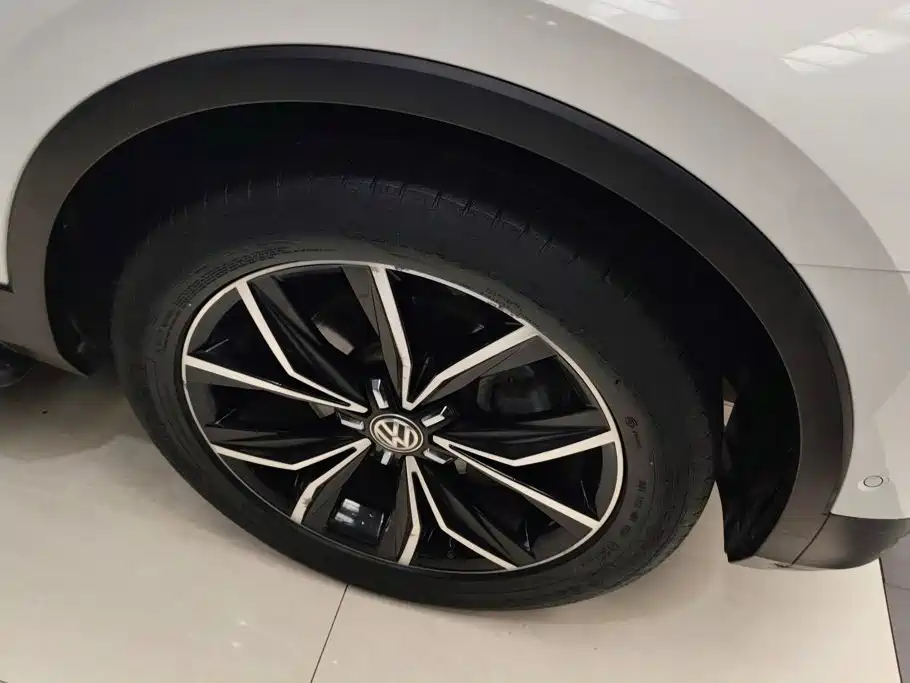 Volkswagen Tiguan L 2020