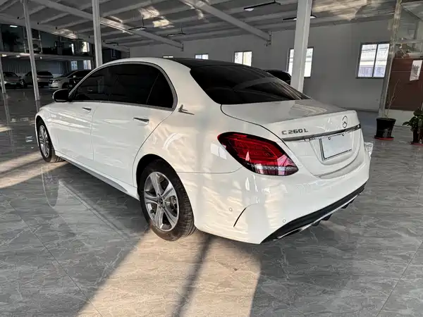 Mercedes-Benz C-Class 2019