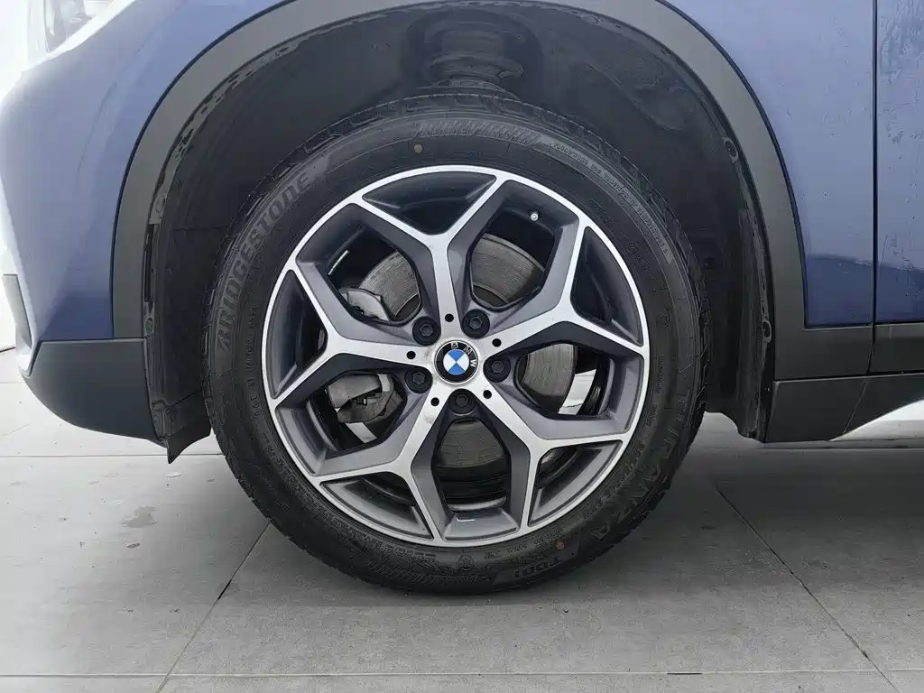 BMW X1 2018 — фото 17