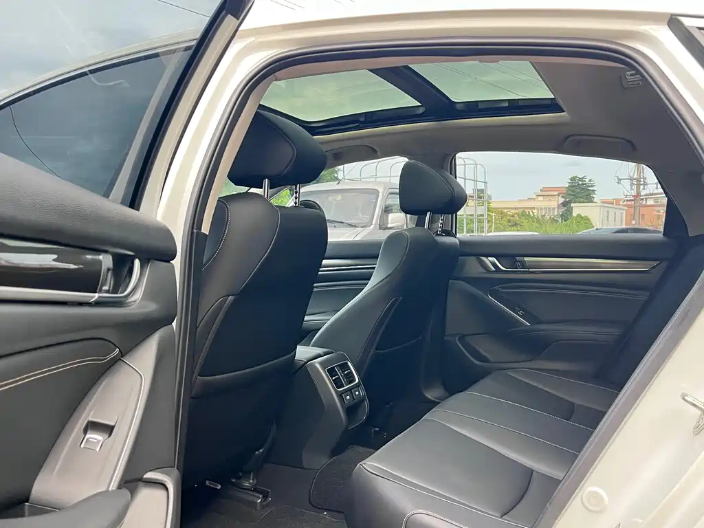 Honda Accord 2023