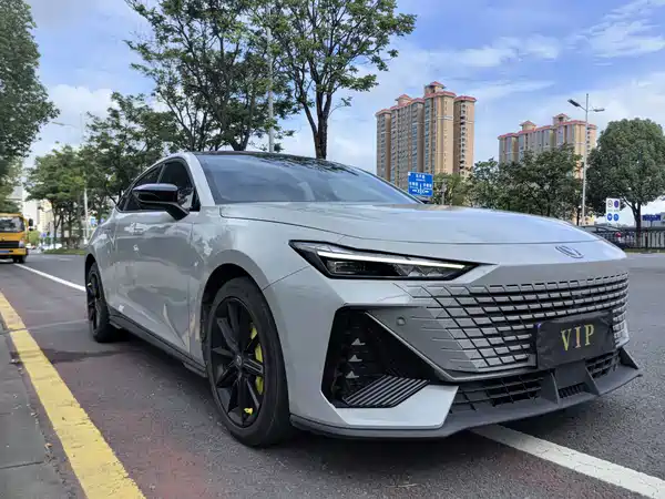 Changan UNI-V 2022