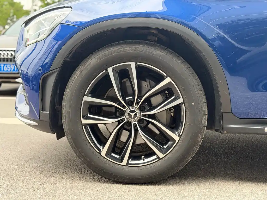 Mercedes-Benz GLC 2020 — фото 12