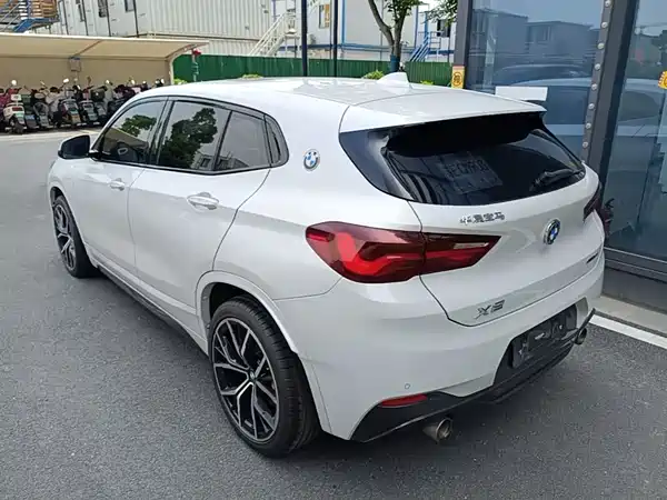 BMW X2 2021