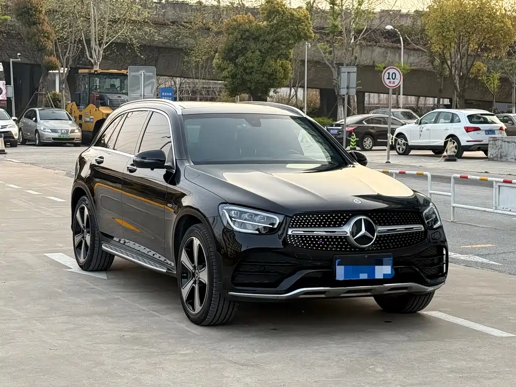 Mercedes-Benz GLC 2022 — фото 3