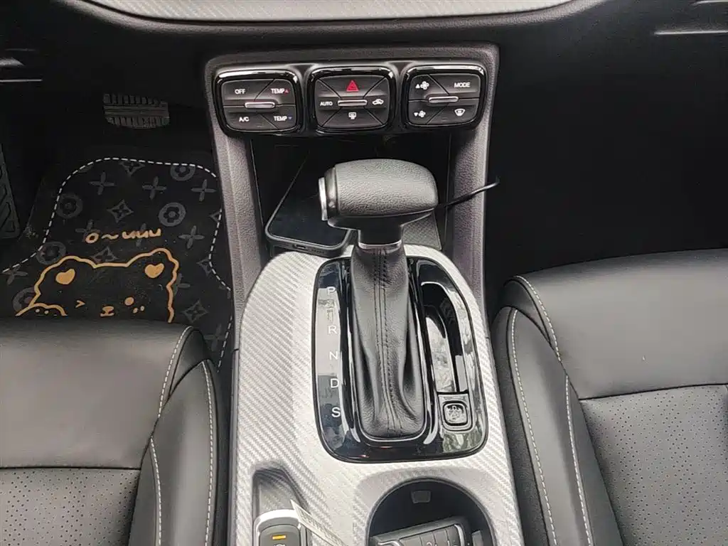GAC Motor Trumpchi GS3 2021 — фото 14
