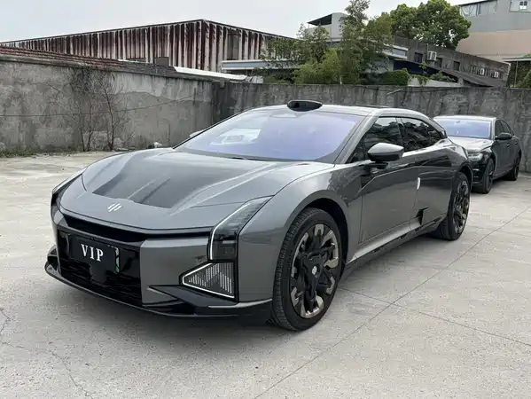 HiPhi 2023