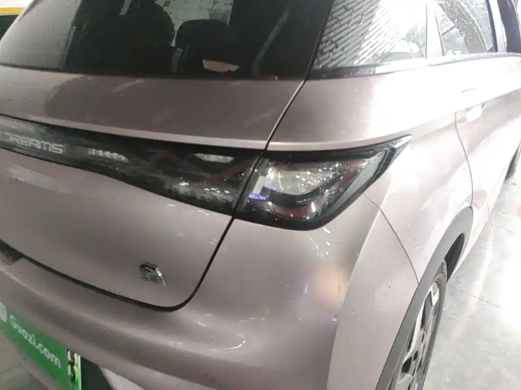 BYD Dolphin 2022 — фото 24