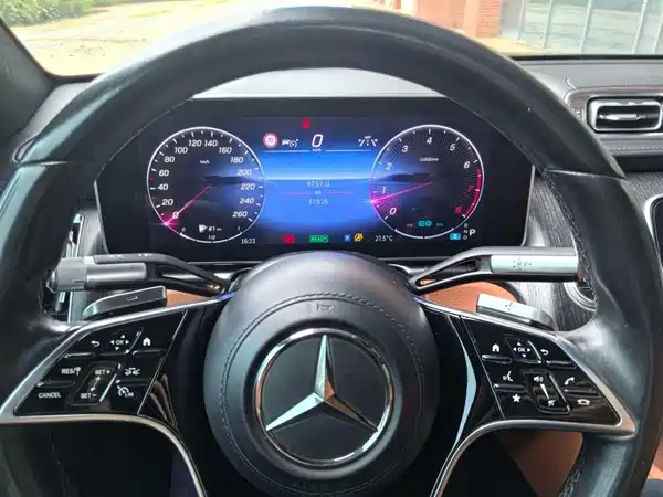 Mercedes-Benz S-Class 2021