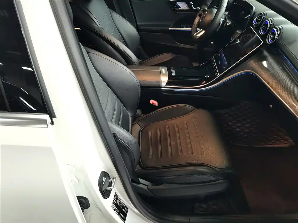 Mercedes-Benz C-Class 2022 — фото 19