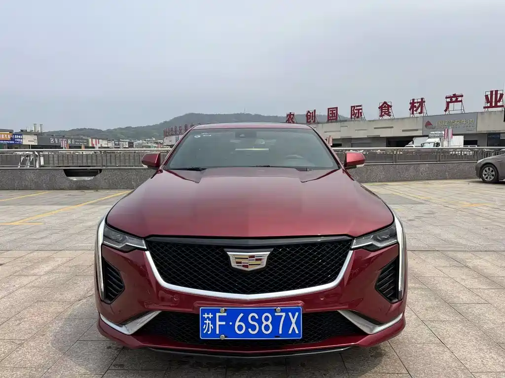 Cadillac CT4 2020 — фото 2
