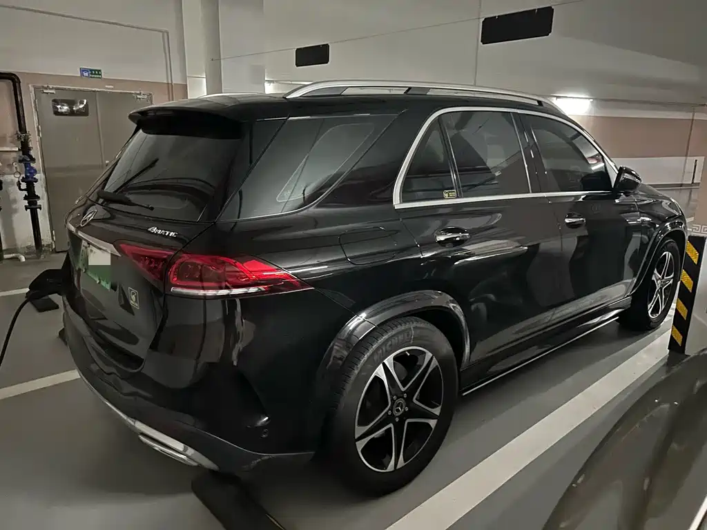 Mercedes-Benz GLE New Energy 2021 — фото 6