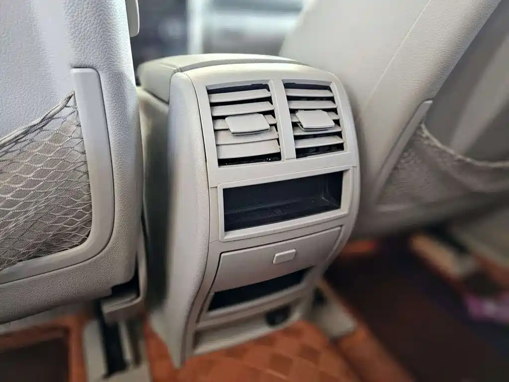 Mercedes-Benz M-Class 2008 — фото 13