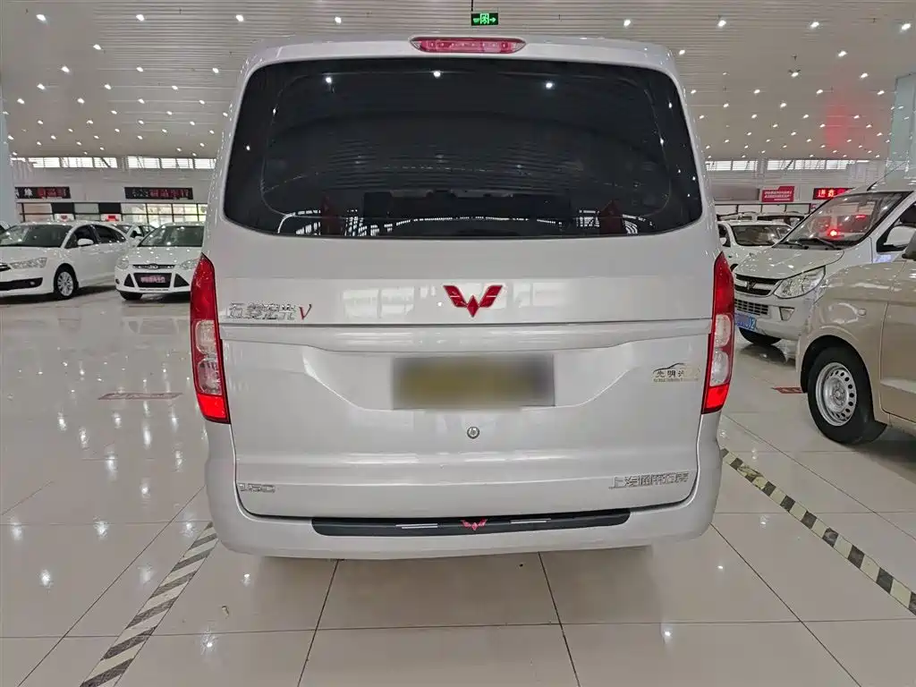 Wuling Hongguang V 2023 — фото 6