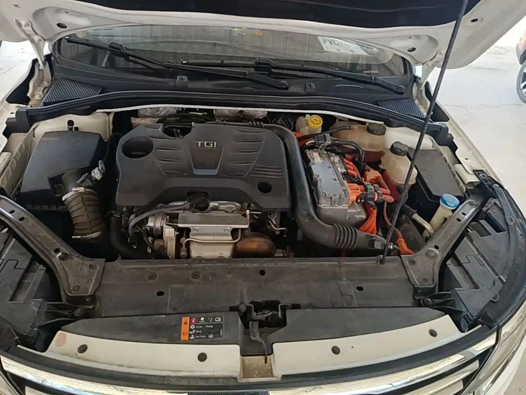 Roewe i6 New Energy 2020 — фото 20